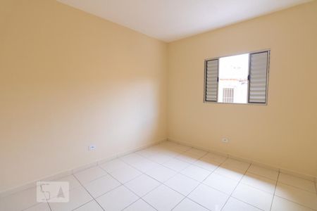 Quarto 1 de casa para alugar com 2 quartos, 130m² em Parque Novo Mundo, São Paulo