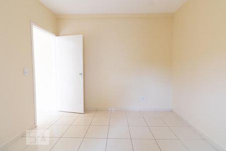 Quarto 1 de casa para alugar com 2 quartos, 130m² em Parque Novo Mundo, São Paulo