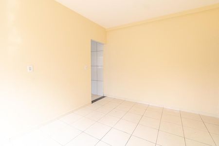 Sala de casa para alugar com 2 quartos, 130m² em Parque Novo Mundo, São Paulo