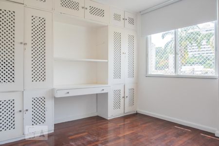 Quarto 1 de apartamento à venda com 4 quartos, 150m² em Flamengo, Rio de Janeiro