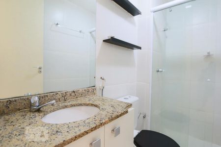 Banheiro suíte  de apartamento para alugar com 2 quartos, 55m² em Pechincha, Rio de Janeiro