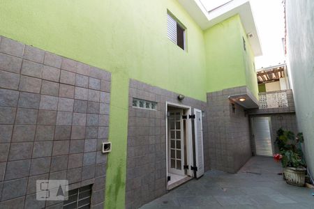 Área externa lateral de casa à venda com 5 quartos, 160m² em Ponte Grande, Guarulhos