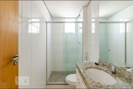 Banheiro Social de apartamento à venda com 3 quartos, 75m² em Maria Virgínia, Belo Horizonte