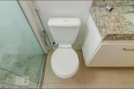 Banheiro Social de apartamento à venda com 3 quartos, 75m² em Maria Virgínia, Belo Horizonte