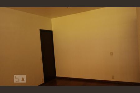 Sala de apartamento para alugar com 2 quartos, 90m² em Icaraí, Niterói