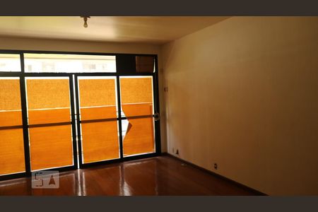 Sala de apartamento para alugar com 2 quartos, 90m² em Icaraí, Niterói