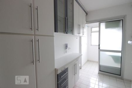 Cozinha de apartamento para alugar com 2 quartos, 53m² em Jardim Íris, São Paulo