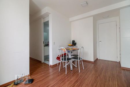 Sala de apartamento para alugar com 2 quartos, 50m² em Parque São Jorge, São Paulo