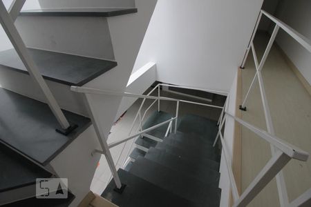 Escadas de casa à venda com 3 quartos, 250m² em Paraíso do Morumbi, São Paulo