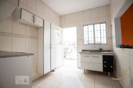 Casa à venda com 120m², 3 quartos e 5 vagascozinha