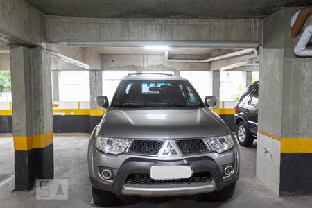 Studio à venda com 60m², 1 quarto e 1 vaga Studio à venda com 60m², 1 quarto e 1 vagaGaragem