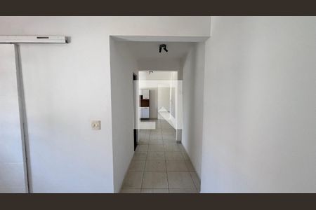 Corredor de casa para alugar com 1 quarto, 68m² em Paraíso, São Paulo