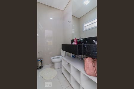 Lavabo de casa para alugar com 3 quartos, 255m² em Silveira, Santo André