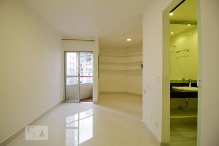 Sala de kitnet/studio à venda com 1 quarto, 30m² em Bela Vista, São Paulo