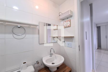 Banheiro de apartamento à venda com 1 quarto, 37m² em Quinta da Paineira, São Paulo