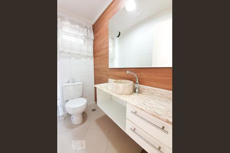 Lavabo de apartamento para alugar com 2 quartos, 94m² em Lar São Paulo, São Paulo