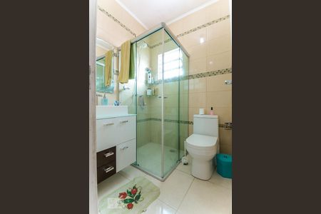 Banheiro  de casa à venda com 4 quartos, 160m² em Chácara Santo Antônio (zona Leste), São Paulo