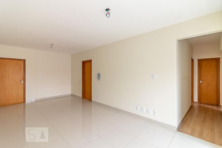 Sala de apartamento para alugar com 3 quartos, 98m² em Sagrada Família, Belo Horizonte