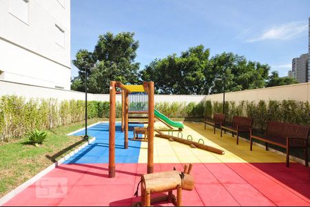 Apartamento à venda com 75m², 2 quartos e 1 vaga Apartamento à venda com 75m², 2 quartos e 1 vagaPlayground 2