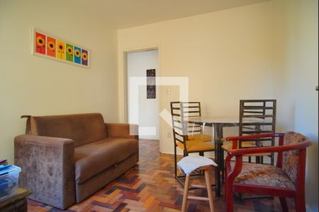 Sala de apartamento para alugar com 2 quartos, 55m² em Humaitá, Porto Alegre