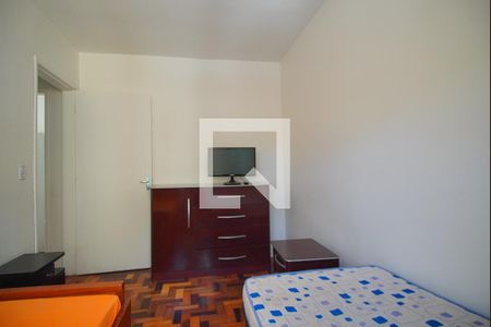 Quarto 2 de apartamento para alugar com 2 quartos, 55m² em Humaitá, Porto Alegre