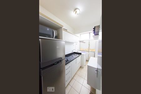 Cozinha de kitnet/studio para alugar com 1 quarto, 40m² em Centro Histórico, Porto Alegre