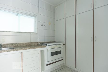 Cozinha de casa à venda com 3 quartos, 200m² em Jardim Paraíso, Campinas