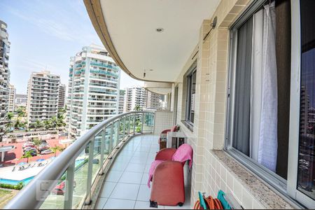 Varanda de apartamento à venda com 3 quartos, 82m² em Jacarepaguá, Rio de Janeiro