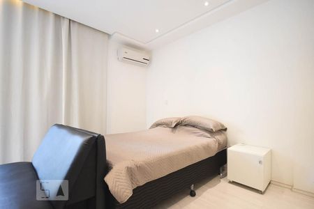 Suíte  de kitnet/studio para alugar com 1 quarto, 35m² em Jardim Ampliação, São Paulo