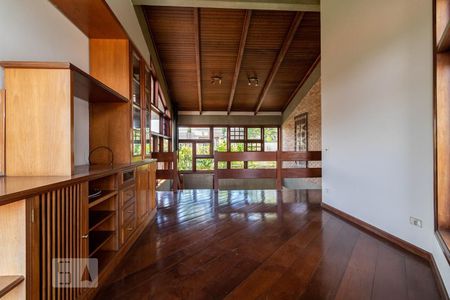 Sala Privativa de casa para alugar com 3 quartos, 720m² em Alphaville, Santana de Parnaíba