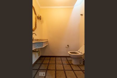 Lavabo de casa para alugar com 3 quartos, 720m² em Alphaville, Santana de Parnaíba