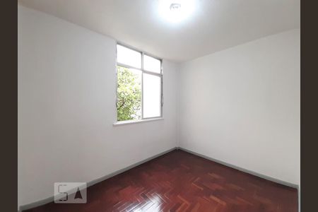 Quarto 2 de apartamento para alugar com 2 quartos, 55m² em Méier, Rio de Janeiro