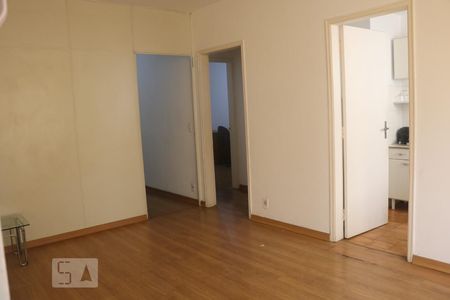 Sala de apartamento para alugar com 2 quartos, 57m² em Vila Buarque, São Paulo