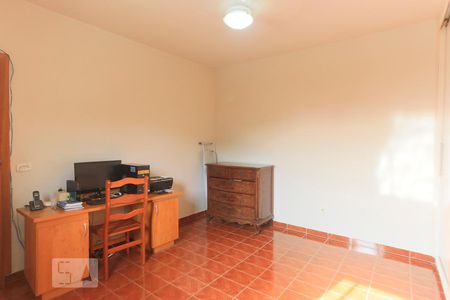 Quarto 1 de casa para alugar com 2 quartos, 90m² em Vila Brasilina, São Paulo