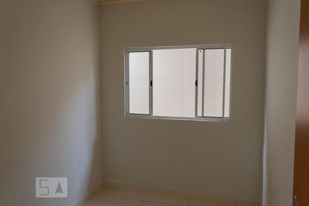 Quarto 2 de casa para alugar com 2 quartos, 50m² em Guará I, Brasília