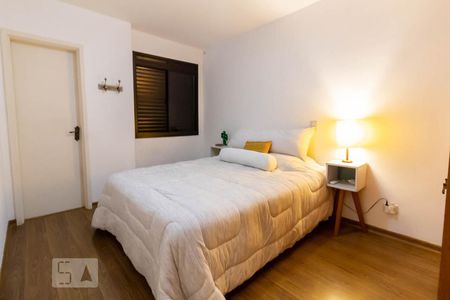 Suíte de apartamento para alugar com 2 quartos, 80m² em Vila Nova Conceição, São Paulo