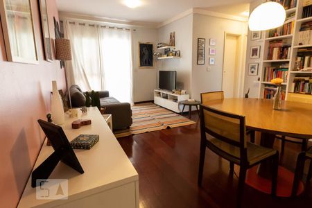 Sala de apartamento para alugar com 2 quartos, 80m² em Vila Nova Conceição, São Paulo