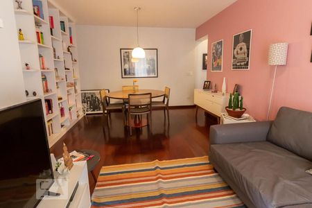 Sala de apartamento para alugar com 2 quartos, 80m² em Vila Nova Conceição, São Paulo