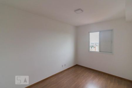 Quarto 2 de apartamento para alugar com 2 quartos, 54m² em Jardim Imperador, Guarulhos