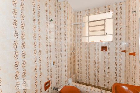 Banheiro de apartamento à venda com 2 quartos, 100m² em Maracanã, Rio de Janeiro