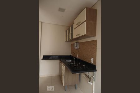 Cozinha de apartamento para alugar com 2 quartos, 49m² em Vila Nambi, Jundiaí