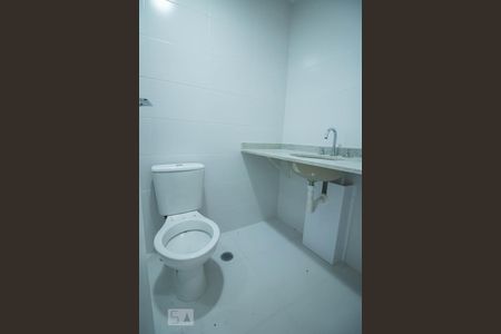Banheiro  de apartamento à venda com 2 quartos, 63m² em Vila Apiaí, Santo André