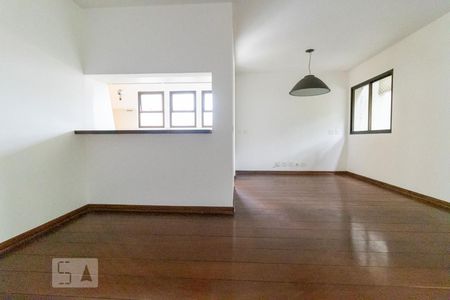 Apartamento para alugar com 129m², 2 quartos e 2 vagasSala