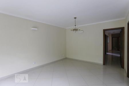 Sala de casa para alugar com 3 quartos, 300m² em Vila Madalena, São Paulo