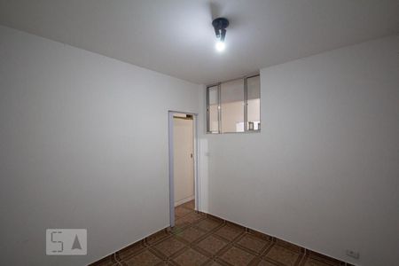 Quarto de casa para alugar com 1 quarto, 40m² em Jardim Monte Kemel, São Paulo