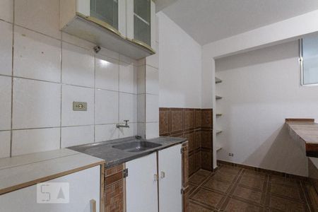 Cozinha de casa para alugar com 1 quarto, 40m² em Jardim Monte Kemel, São Paulo