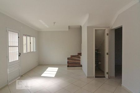 Sala de casa de condomínio à venda com 3 quartos, 75m² em Vila Mangalot, São Paulo