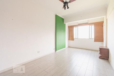 Sala de kitnet/studio para alugar com 1 quarto, 35m² em Centro, Rio de Janeiro