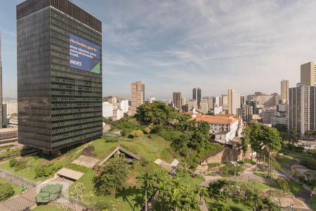 Sala de kitnet/studio para alugar com 1 quarto, 35m² em Centro, Rio de Janeiro