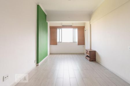 Sala de kitnet/studio para alugar com 1 quarto, 35m² em Centro, Rio de Janeiro